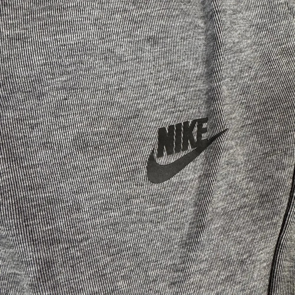 Nike Sportswear Tech Fleece Jogger Sweatpants Carbon Heather Gray Mens Sz L